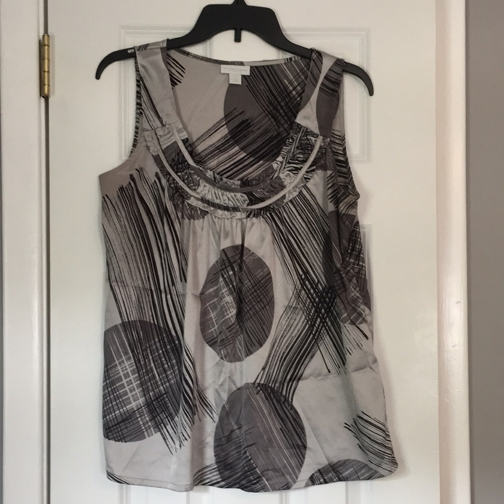 Medium New York and Company top